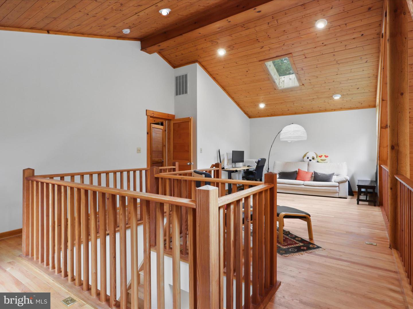 16091 GOSSUM CT, HAYMARKET, Virginia 20169, 4 Bedrooms Bedrooms, ,3 BathroomsBathrooms,Residential,For sale,16091 GOSSUM CT,VAPW2093558 MLS # VAPW2093558