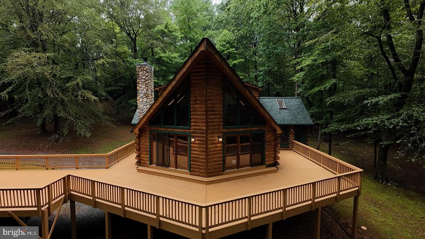 16091 GOSSUM CT, HAYMARKET, Virginia 20169, 4 Bedrooms Bedrooms, ,3 BathroomsBathrooms,Residential,For sale,16091 GOSSUM CT,VAPW2093558 MLS # VAPW2093558