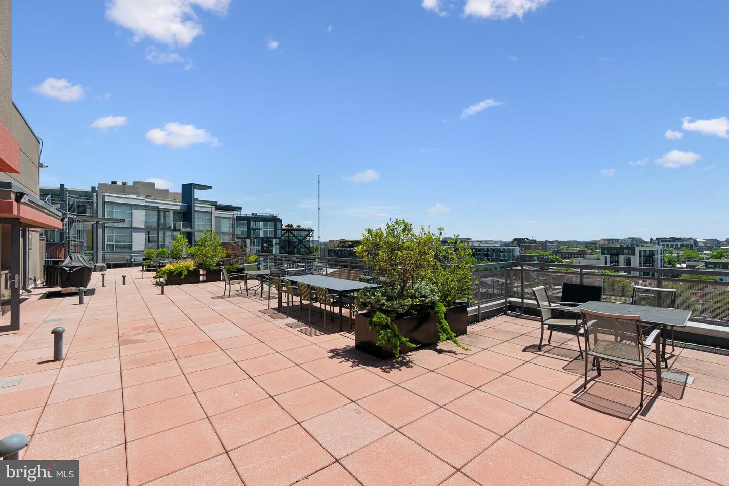 2120 VERMONT AVE NW #309, WASHINGTON, District Of Columbia 20001, 3 Bedrooms Bedrooms, ,2 BathroomsBathrooms,Residential,For sale,2120 VERMONT AVE NW #309,DCDC2199222 MLS # DCDC2199222
