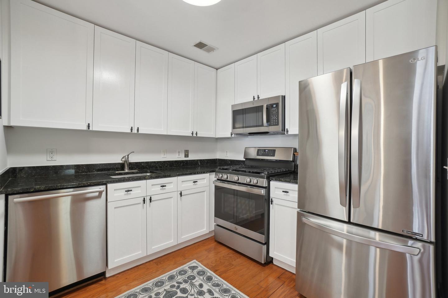 2120 VERMONT AVE NW #309, WASHINGTON, District Of Columbia 20001, 3 Bedrooms Bedrooms, ,2 BathroomsBathrooms,Residential,For sale,2120 VERMONT AVE NW #309,DCDC2199222 MLS # DCDC2199222