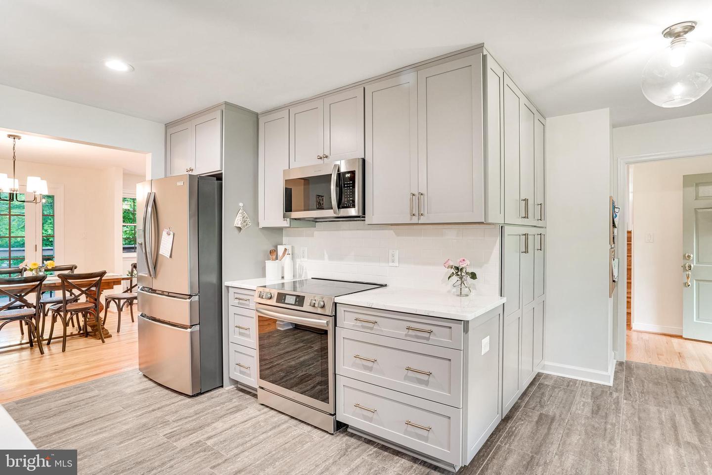 3402 ALBION CT, FAIRFAX, Virginia 22031, 5 Bedrooms Bedrooms, ,2 BathroomsBathrooms,Residential,For sale,3402 ALBION CT,VAFX2239992 MLS # VAFX2239992