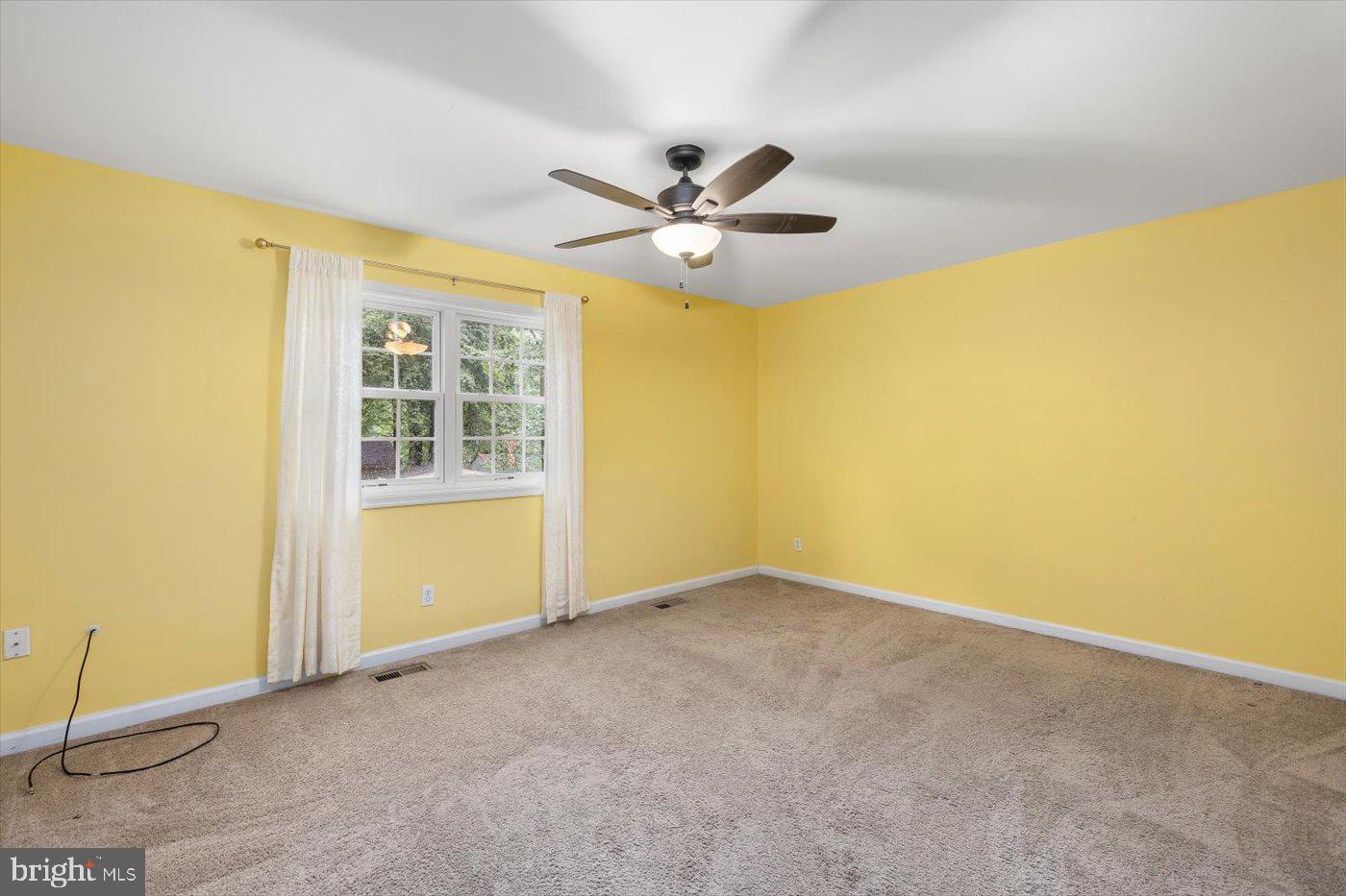 6908 WILD TURKEY DR, SPOTSYLVANIA, Virginia 22553, 4 Bedrooms Bedrooms, ,2 BathroomsBathrooms,Residential,For sale,6908 WILD TURKEY DR,VASP2033080 MLS # VASP2033080