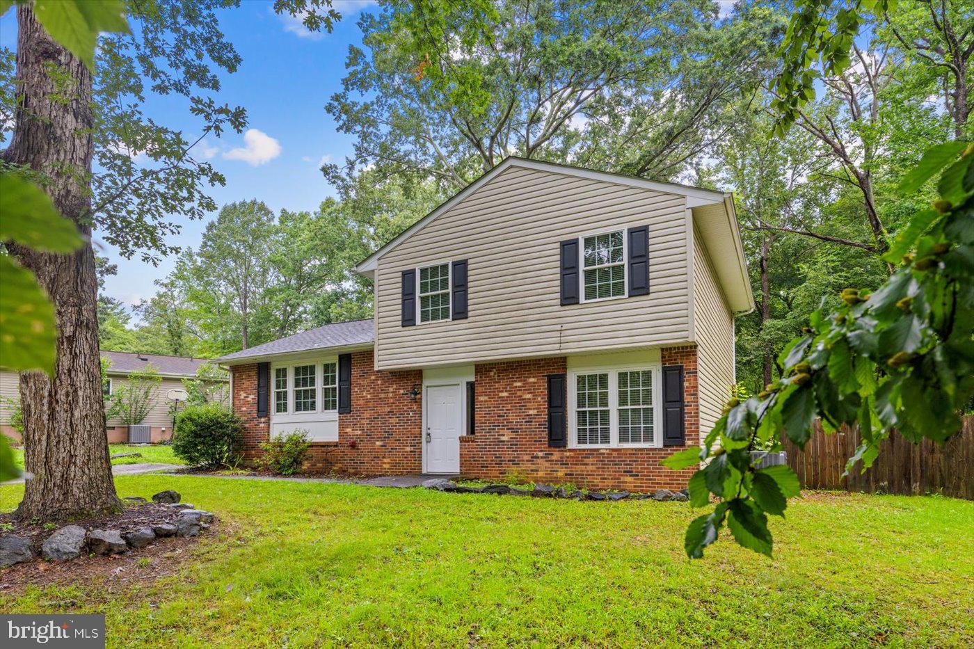 6908 WILD TURKEY DR, SPOTSYLVANIA, Virginia 22553, 4 Bedrooms Bedrooms, ,2 BathroomsBathrooms,Residential,For sale,6908 WILD TURKEY DR,VASP2033080 MLS # VASP2033080