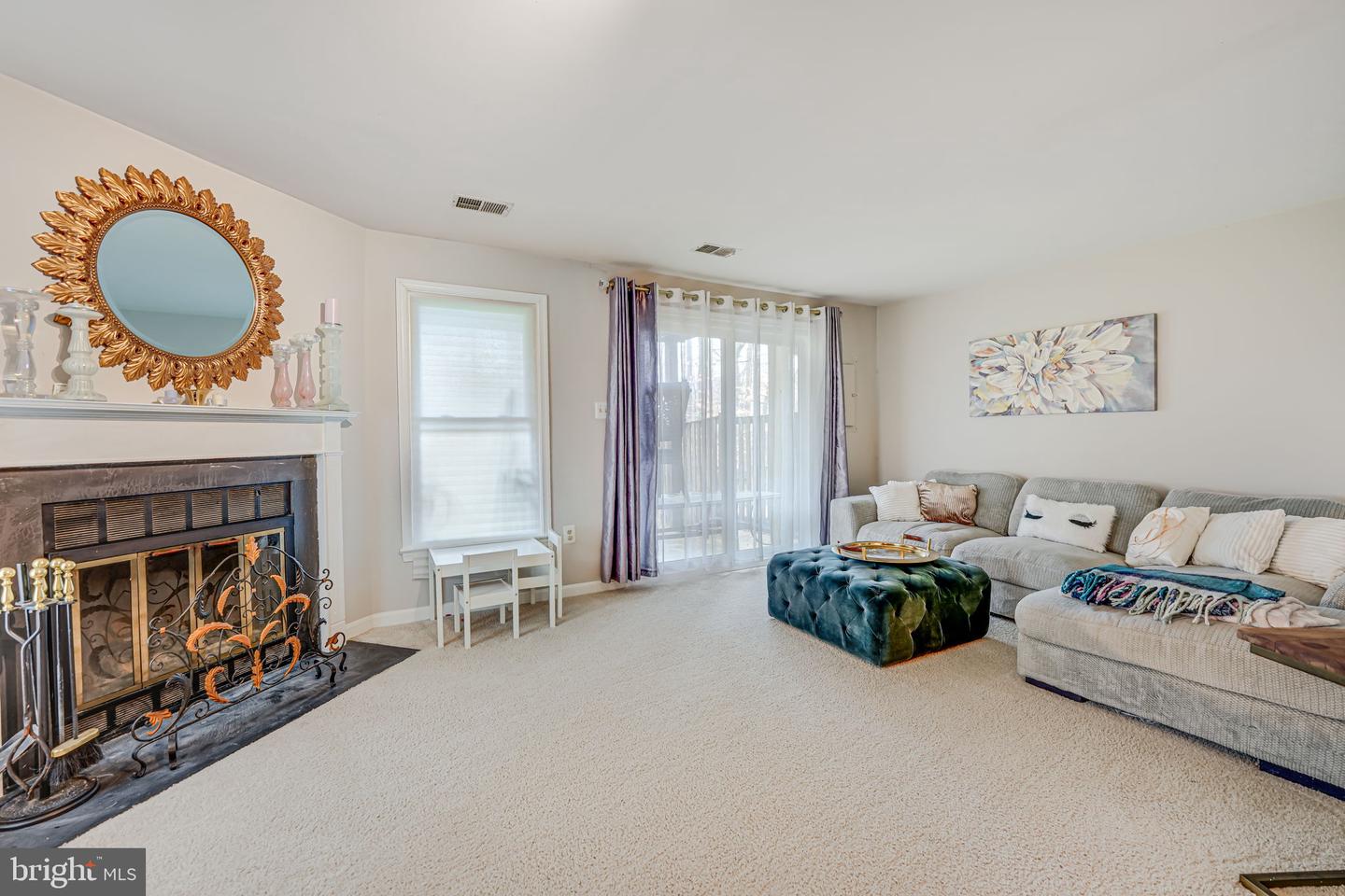 11580 HILL MEADE LN, WOODBRIDGE, Virginia 22192, 3 Bedrooms Bedrooms, ,2 BathroomsBathrooms,Residential,For sale,11580 HILL MEADE LN,VAPW2094942 MLS # VAPW2094942