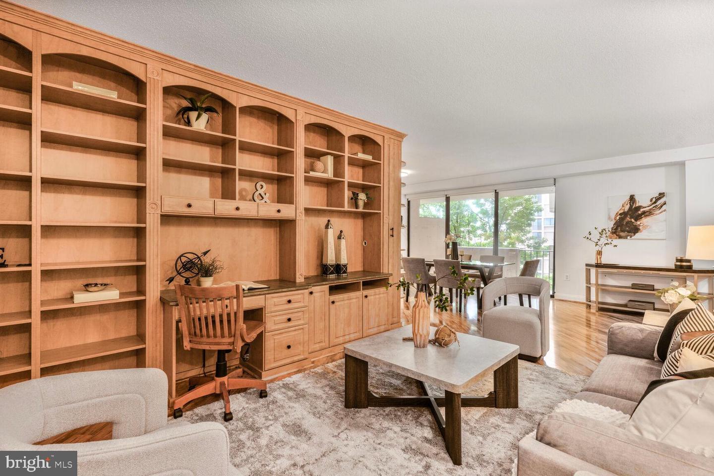 4141 N HENDERSON RD #726, ARLINGTON, Virginia 22203, 1 Bedroom Bedrooms, ,1 BathroomBathrooms,Residential,For sale,4141 N HENDERSON RD #726,VAAR2057998 MLS # VAAR2057998