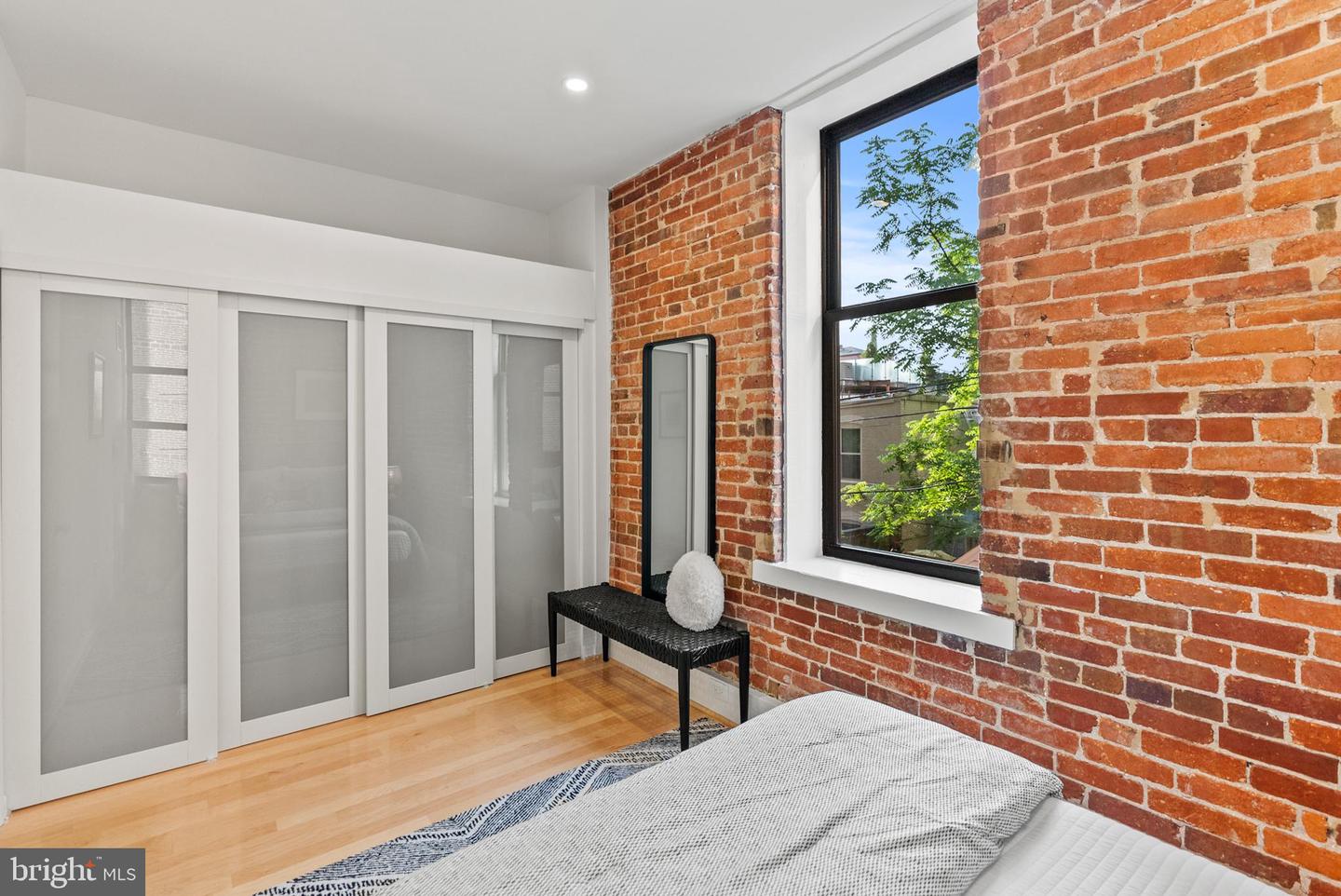 1615 Q ST NW #214, WASHINGTON, District Of Columbia 20009, 1 Bedroom Bedrooms, ,1 BathroomBathrooms,Residential,For sale,1615 Q ST NW #214,DCDC2202184 MLS # DCDC2202184