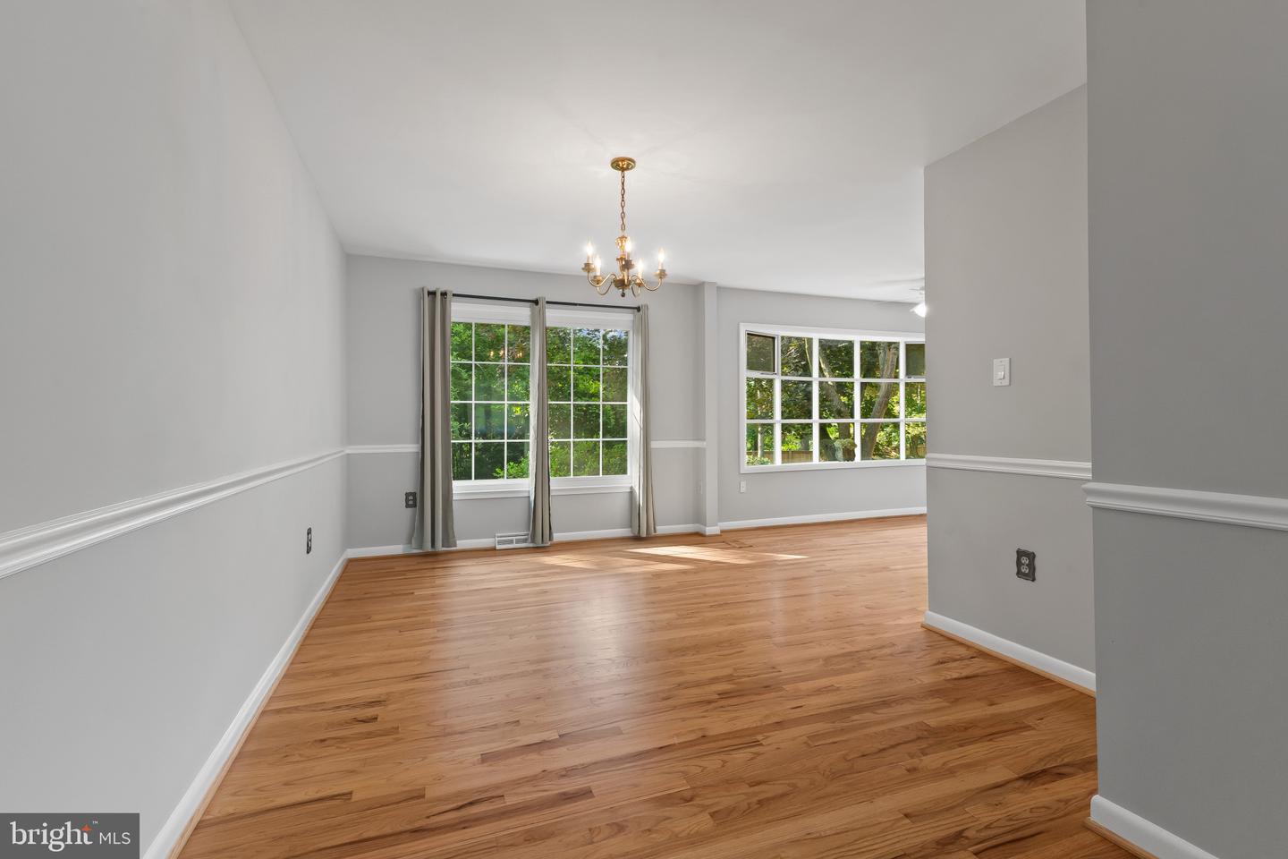 8441 PORTER LN, ALEXANDRIA, Virginia 22308, 4 Bedrooms Bedrooms, ,2 BathroomsBathrooms,Residential,For sale,8441 PORTER LN,VAFX2244952 MLS # VAFX2244952