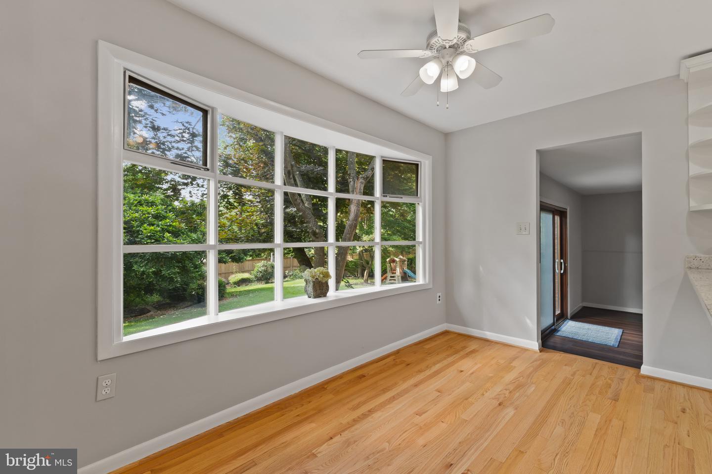 8441 PORTER LN, ALEXANDRIA, Virginia 22308, 4 Bedrooms Bedrooms, ,2 BathroomsBathrooms,Residential,For sale,8441 PORTER LN,VAFX2244952 MLS # VAFX2244952