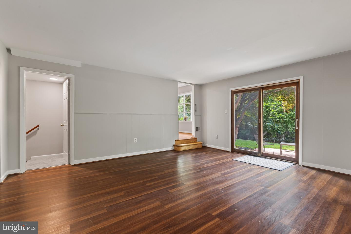 8441 PORTER LN, ALEXANDRIA, Virginia 22308, 4 Bedrooms Bedrooms, ,2 BathroomsBathrooms,Residential,For sale,8441 PORTER LN,VAFX2244952 MLS # VAFX2244952