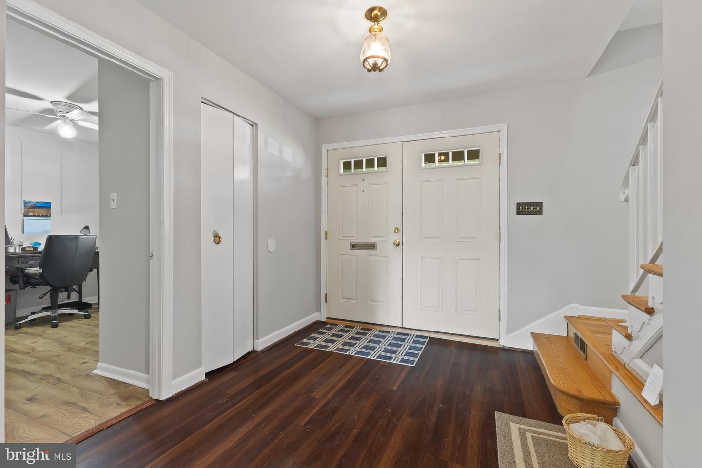 8441 PORTER LN, ALEXANDRIA, Virginia 22308, 4 Bedrooms Bedrooms, ,2 BathroomsBathrooms,Residential,For sale,8441 PORTER LN,VAFX2244952 MLS # VAFX2244952