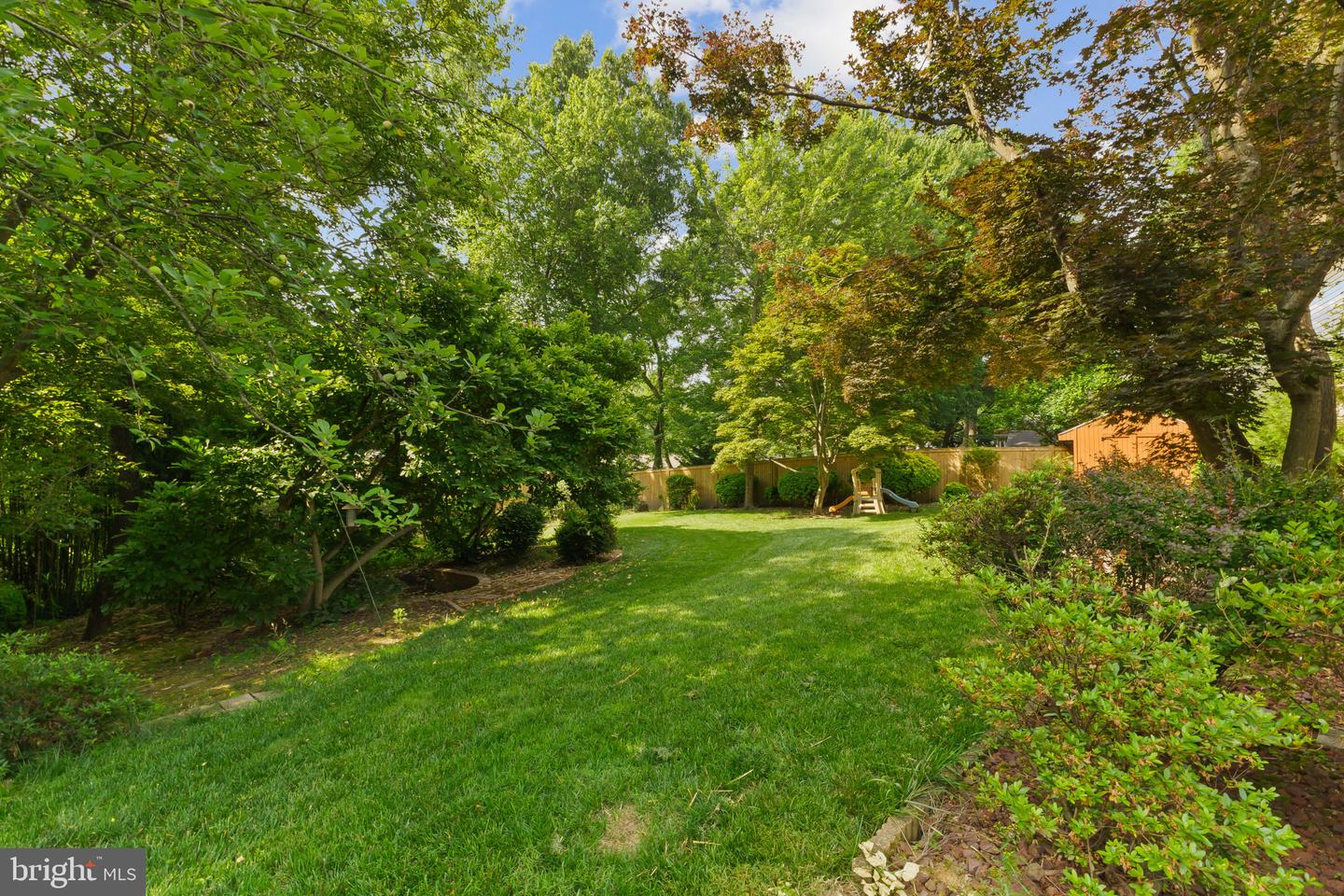 8441 PORTER LN, ALEXANDRIA, Virginia 22308, 4 Bedrooms Bedrooms, ,2 BathroomsBathrooms,Residential,For sale,8441 PORTER LN,VAFX2244952 MLS # VAFX2244952