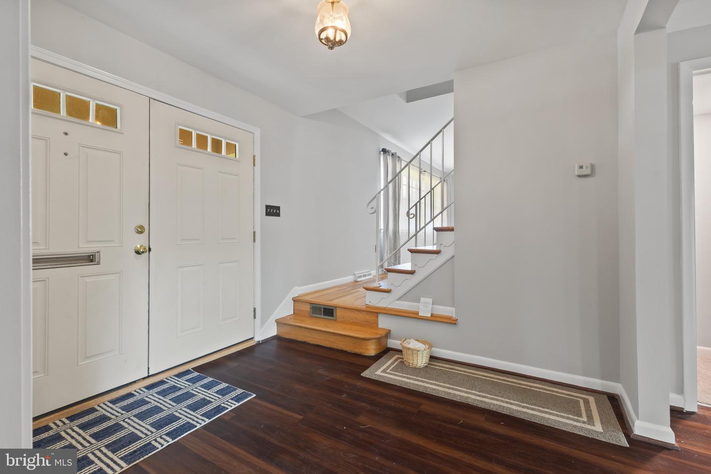 8441 PORTER LN, ALEXANDRIA, Virginia 22308, 4 Bedrooms Bedrooms, ,2 BathroomsBathrooms,Residential,For sale,8441 PORTER LN,VAFX2244952 MLS # VAFX2244952