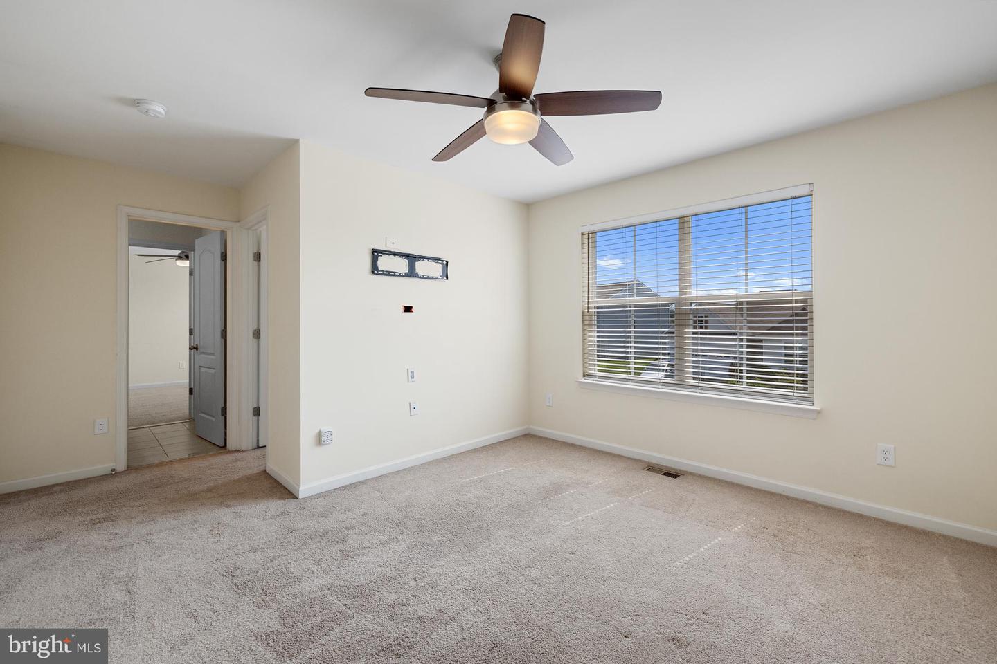 1708 HUDGINS FARM CIR, FREDERICKSBURG, Virginia 22408, 5 Bedrooms Bedrooms, ,4 BathroomsBathrooms,Residential,For sale,1708 HUDGINS FARM CIR,VASP2033656 MLS # VASP2033656