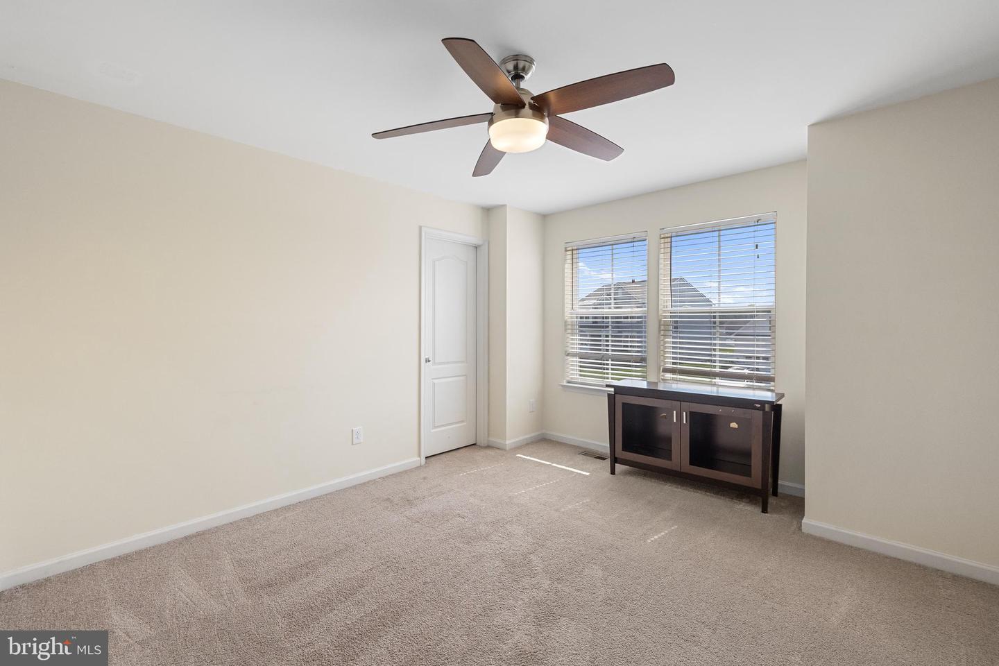 1708 HUDGINS FARM CIR, FREDERICKSBURG, Virginia 22408, 5 Bedrooms Bedrooms, ,4 BathroomsBathrooms,Residential,For sale,1708 HUDGINS FARM CIR,VASP2033656 MLS # VASP2033656