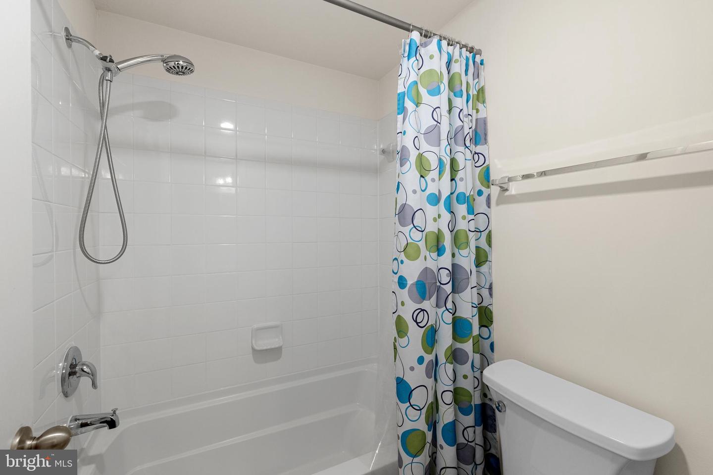 1708 HUDGINS FARM CIR, FREDERICKSBURG, Virginia 22408, 5 Bedrooms Bedrooms, ,4 BathroomsBathrooms,Residential,For sale,1708 HUDGINS FARM CIR,VASP2033656 MLS # VASP2033656