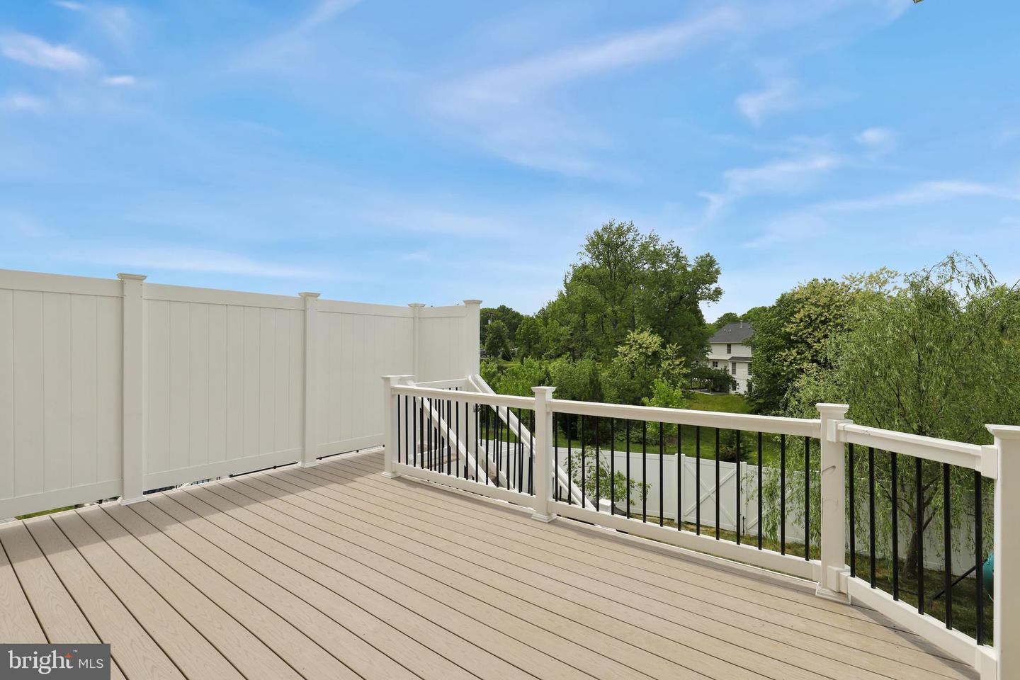 1708 HUDGINS FARM CIR, FREDERICKSBURG, Virginia 22408, 5 Bedrooms Bedrooms, ,4 BathroomsBathrooms,Residential,For sale,1708 HUDGINS FARM CIR,VASP2033656 MLS # VASP2033656