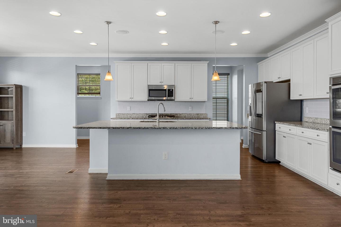 1708 HUDGINS FARM CIR, FREDERICKSBURG, Virginia 22408, 5 Bedrooms Bedrooms, ,4 BathroomsBathrooms,Residential,For sale,1708 HUDGINS FARM CIR,VASP2033656 MLS # VASP2033656