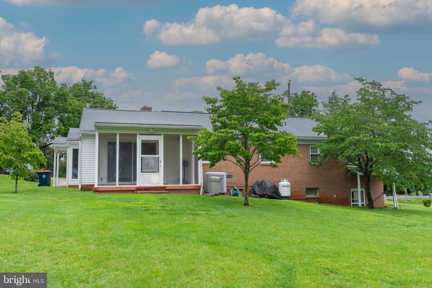 316 MIMOSA LN, ORANGE, Virginia 22960, 3 Bedrooms Bedrooms, ,2 BathroomsBathrooms,Residential,For sale,316 MIMOSA LN,VAOR2009916 MLS # VAOR2009916