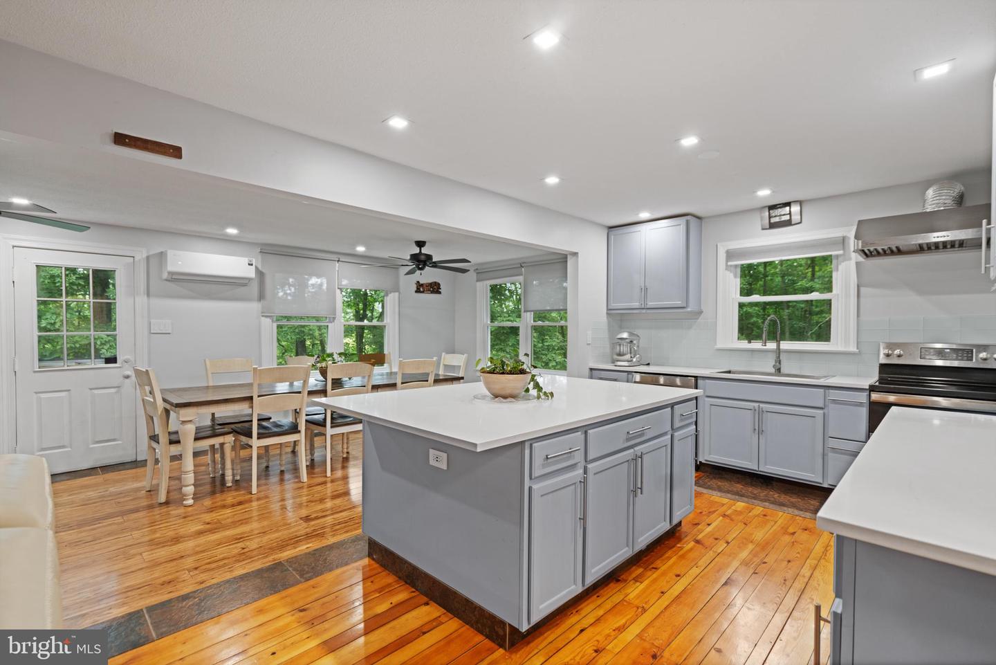 265 SLATE LN, STEPHENSON, Virginia 22656, 4 Bedrooms Bedrooms, ,4 BathroomsBathrooms,Residential,For sale,265 SLATE LN,VAFV2034804 MLS # VAFV2034804