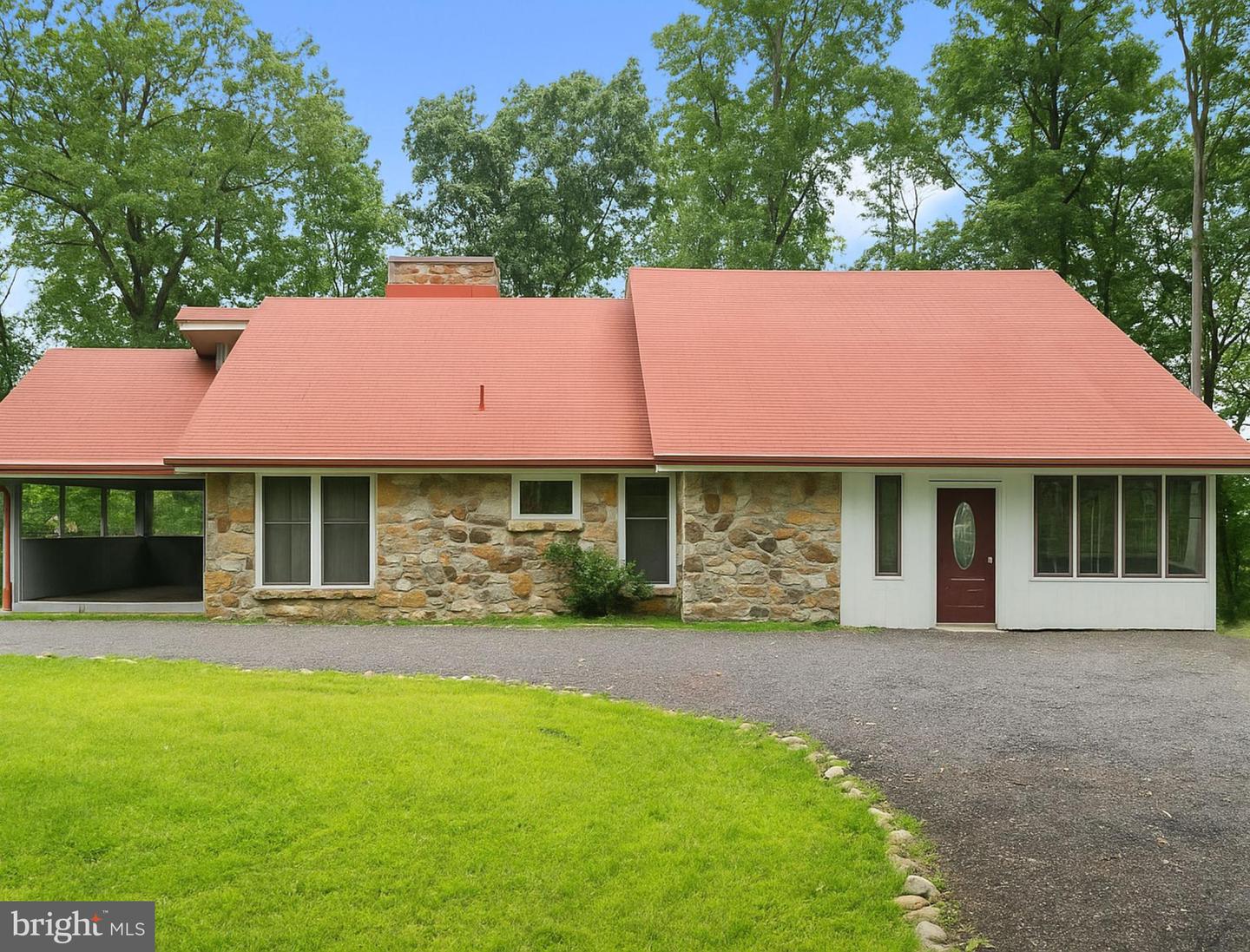 265 SLATE LN, STEPHENSON, Virginia 22656, 4 Bedrooms Bedrooms, ,4 BathroomsBathrooms,Residential,For sale,265 SLATE LN,VAFV2034804 MLS # VAFV2034804