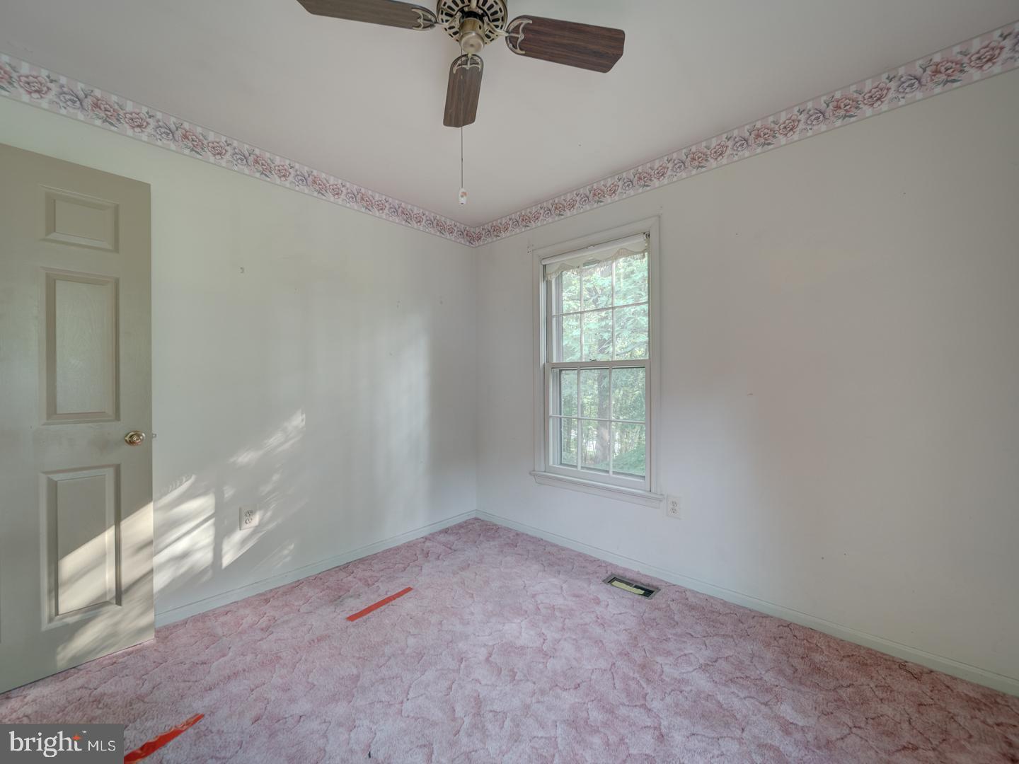 15069 MAPLE GLEN CT, DUMFRIES, Virginia 22025, 2 Bedrooms Bedrooms, ,2 BathroomsBathrooms,Residential,For sale,15069 MAPLE GLEN CT,VAPW2096866 MLS # VAPW2096866