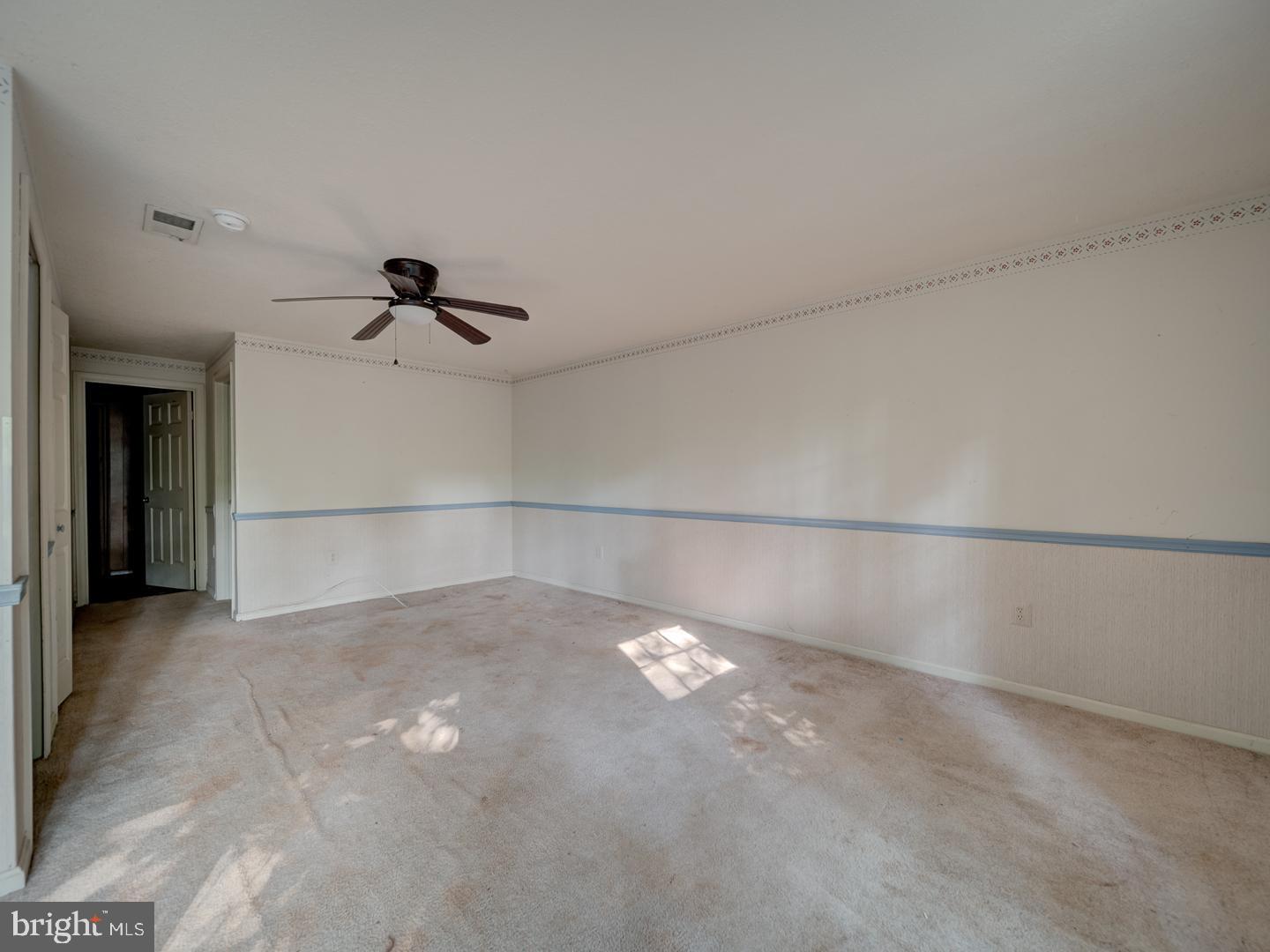 15069 MAPLE GLEN CT, DUMFRIES, Virginia 22025, 2 Bedrooms Bedrooms, ,2 BathroomsBathrooms,Residential,For sale,15069 MAPLE GLEN CT,VAPW2096866 MLS # VAPW2096866