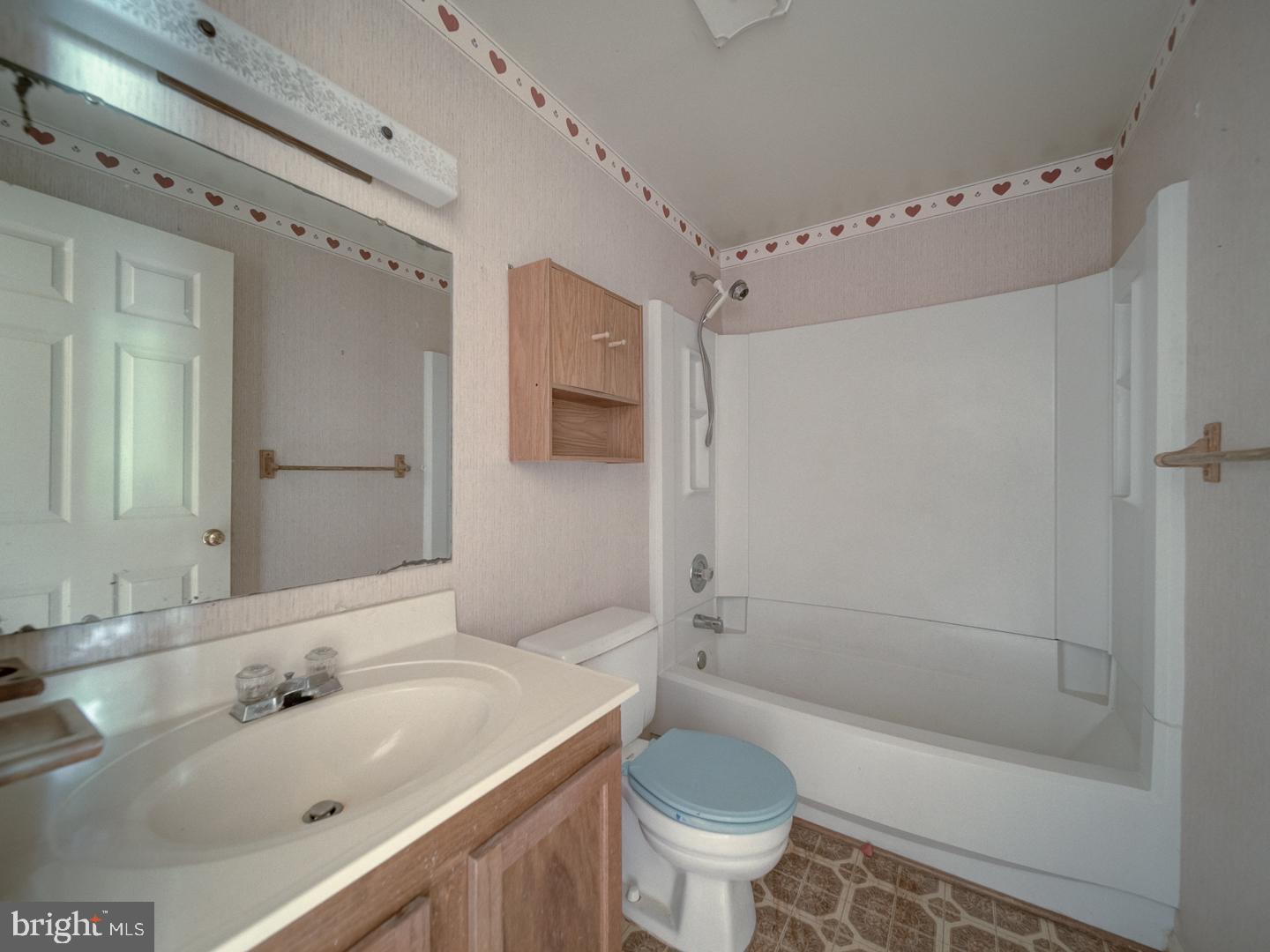 15069 MAPLE GLEN CT, DUMFRIES, Virginia 22025, 2 Bedrooms Bedrooms, ,2 BathroomsBathrooms,Residential,For sale,15069 MAPLE GLEN CT,VAPW2096866 MLS # VAPW2096866