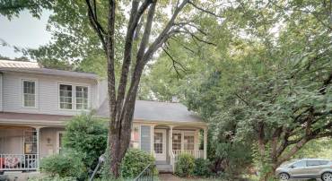15069 MAPLE GLEN CT, DUMFRIES, Virginia 22025, 2 Bedrooms Bedrooms, ,2 BathroomsBathrooms,Residential,For sale,15069 MAPLE GLEN CT,VAPW2096866 MLS # VAPW2096866