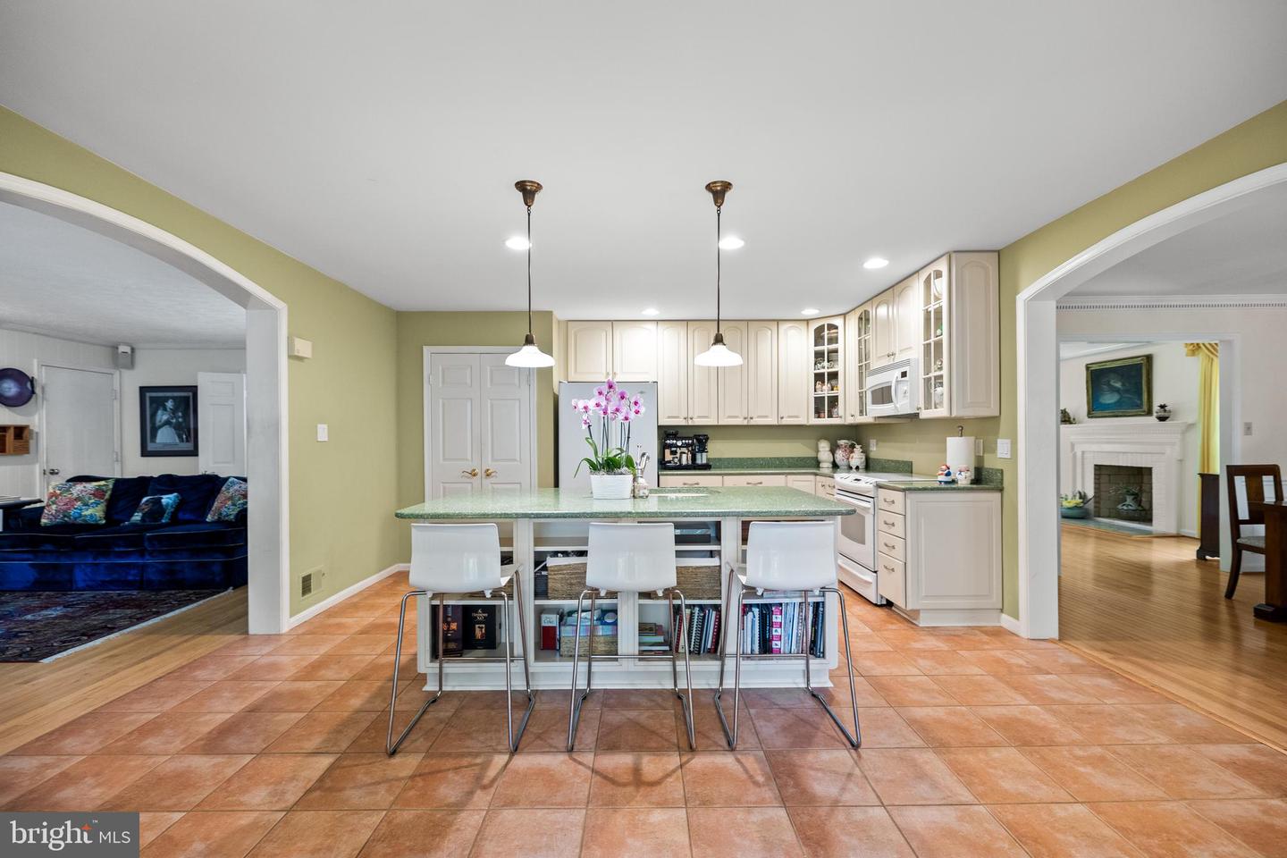 9100 QUARTER CT, VIENNA, Virginia 22182, 4 Bedrooms Bedrooms, ,3 BathroomsBathrooms,Residential,For sale,9100 QUARTER CT,VAFX2247684 MLS # VAFX2247684