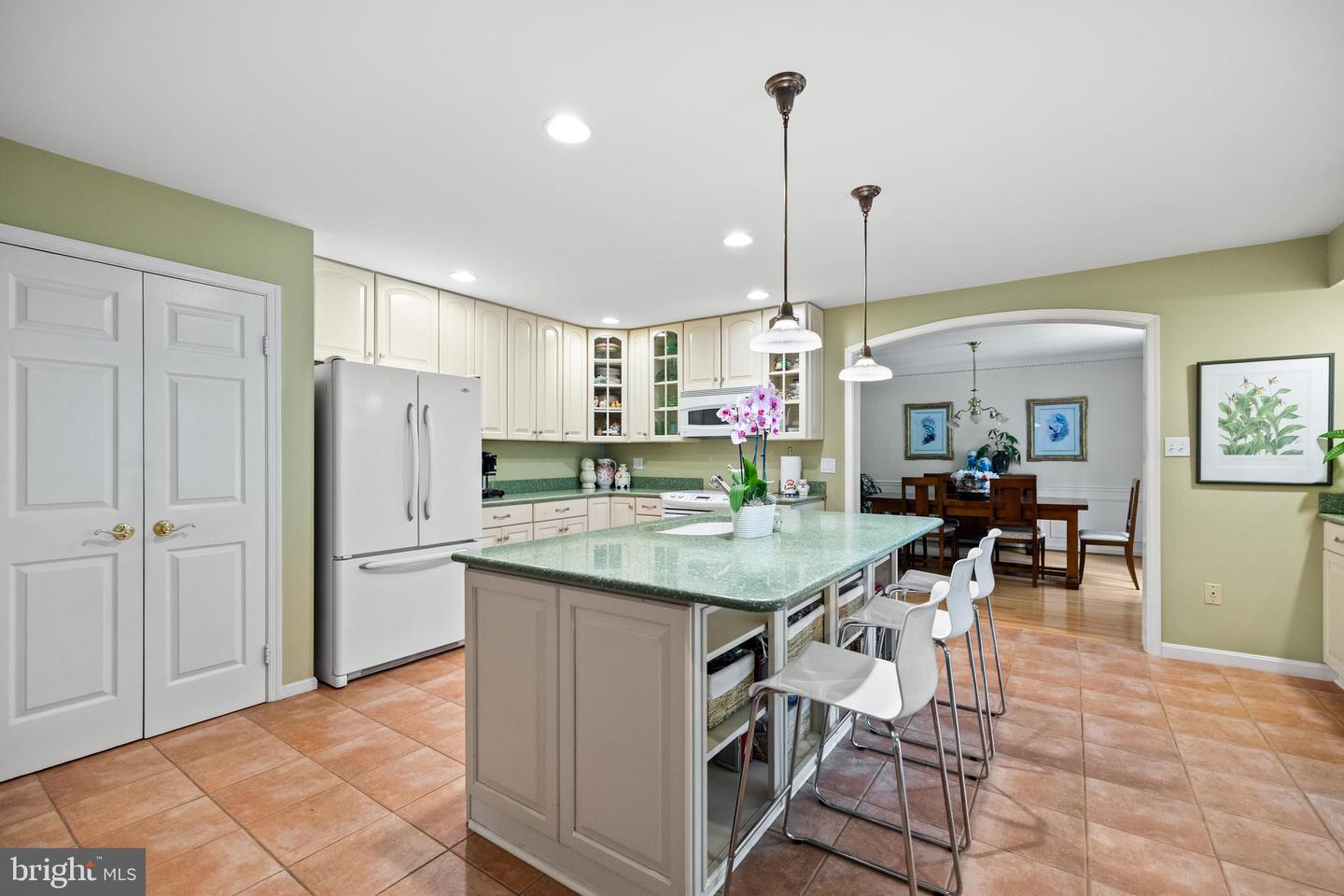 9100 QUARTER CT, VIENNA, Virginia 22182, 4 Bedrooms Bedrooms, ,3 BathroomsBathrooms,Residential,For sale,9100 QUARTER CT,VAFX2247684 MLS # VAFX2247684