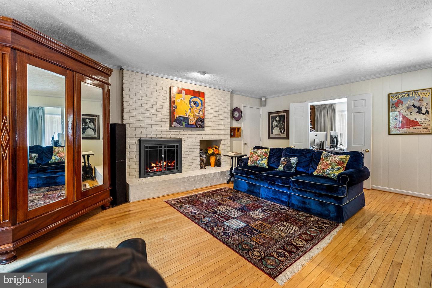 9100 QUARTER CT, VIENNA, Virginia 22182, 4 Bedrooms Bedrooms, ,3 BathroomsBathrooms,Residential,For sale,9100 QUARTER CT,VAFX2247684 MLS # VAFX2247684