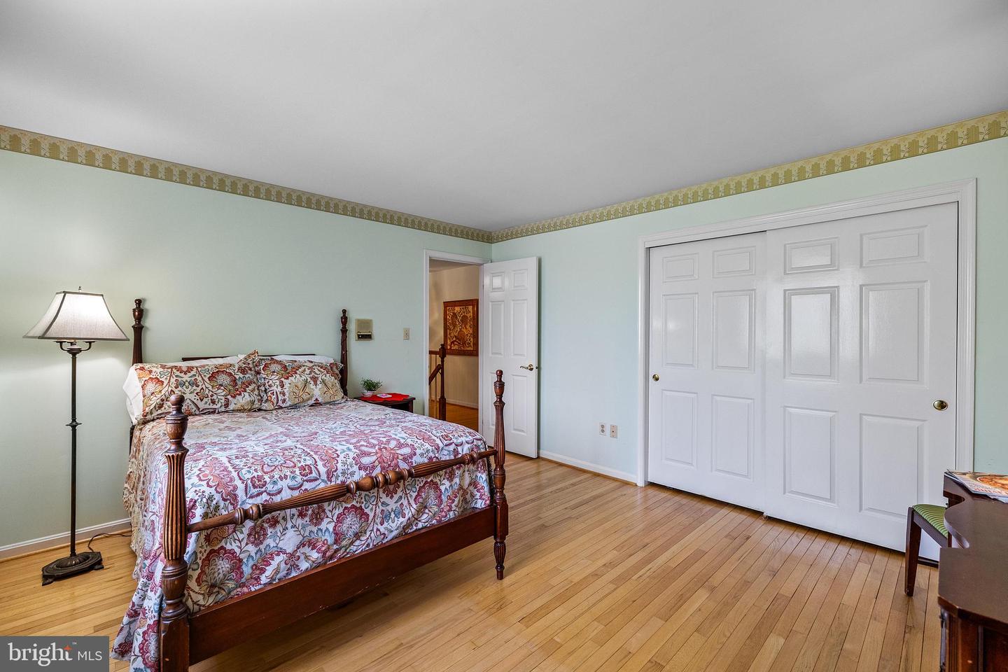 9100 QUARTER CT, VIENNA, Virginia 22182, 4 Bedrooms Bedrooms, ,3 BathroomsBathrooms,Residential,For sale,9100 QUARTER CT,VAFX2247684 MLS # VAFX2247684