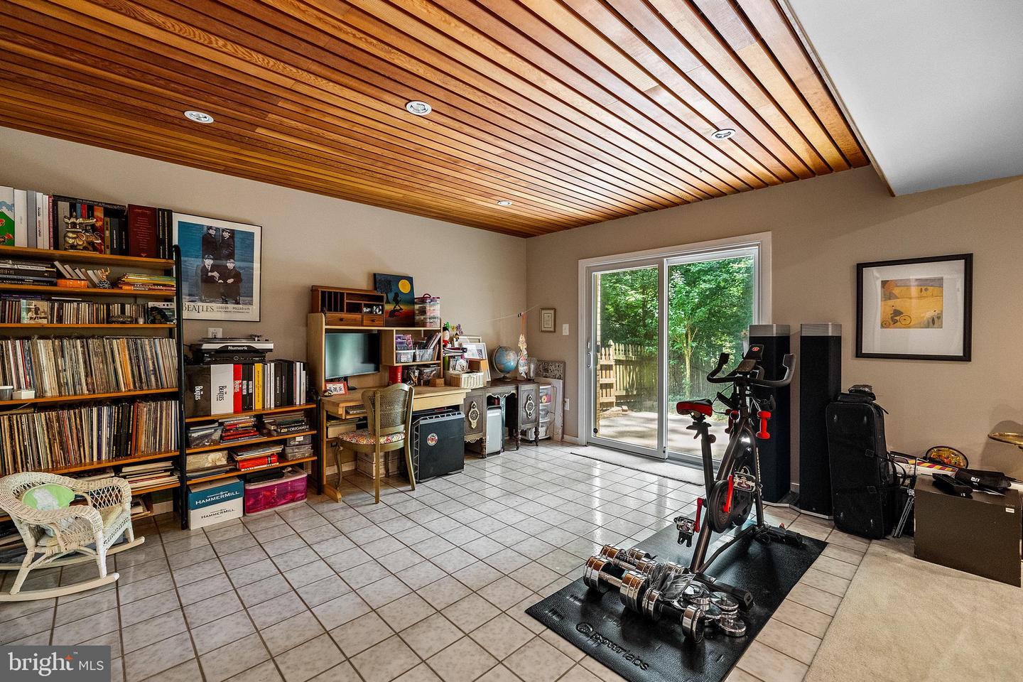 9100 QUARTER CT, VIENNA, Virginia 22182, 4 Bedrooms Bedrooms, ,3 BathroomsBathrooms,Residential,For sale,9100 QUARTER CT,VAFX2247684 MLS # VAFX2247684