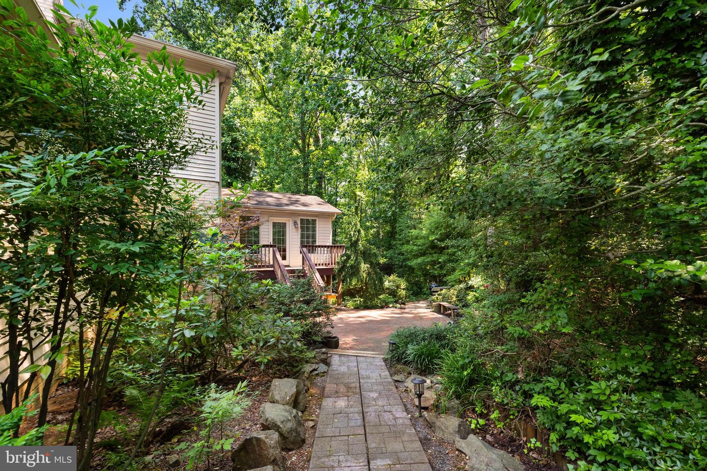 9100 QUARTER CT, VIENNA, Virginia 22182, 4 Bedrooms Bedrooms, ,3 BathroomsBathrooms,Residential,For sale,9100 QUARTER CT,VAFX2247684 MLS # VAFX2247684