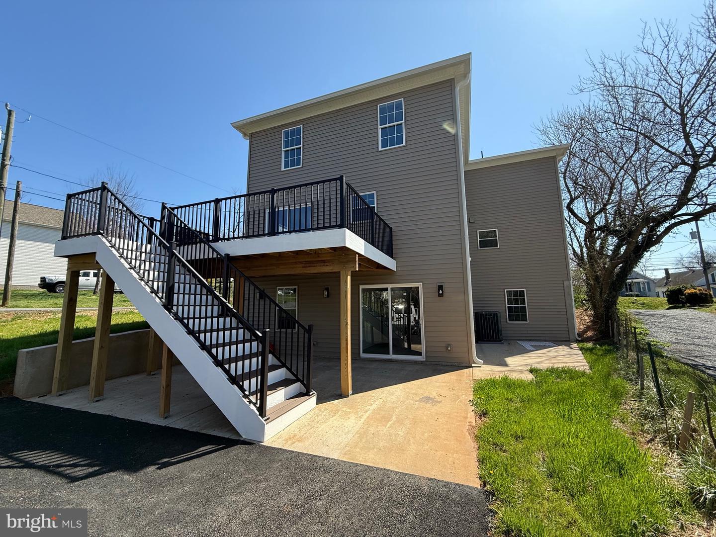 914 OLD RIXEYVILLE RD, CULPEPER, Virginia 22701, 5 Bedrooms Bedrooms, ,3 BathroomsBathrooms,Residential,For sale,914 OLD RIXEYVILLE RD,VACU2010798 MLS # VACU2010798