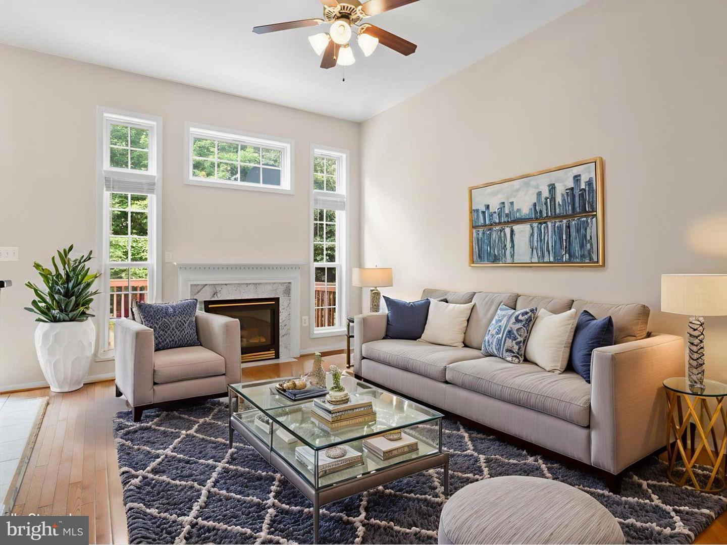 13595 CEDAR RUN LN, HERNDON, Virginia 20171, 3 Bedrooms Bedrooms, 3 Rooms Rooms,3 BathroomsBathrooms,Residential,For sale,13595 CEDAR RUN LN,VAFX2247758 MLS # VAFX2247758