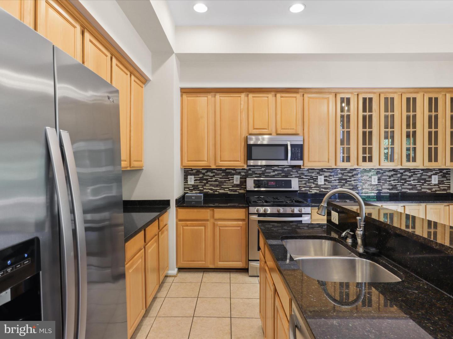 13595 CEDAR RUN LN, HERNDON, Virginia 20171, 3 Bedrooms Bedrooms, 3 Rooms Rooms,3 BathroomsBathrooms,Residential,For sale,13595 CEDAR RUN LN,VAFX2247758 MLS # VAFX2247758