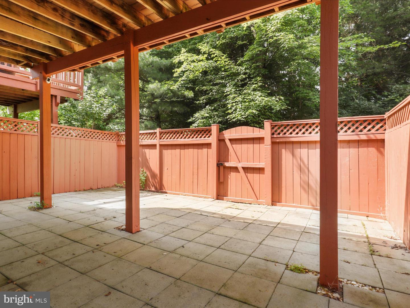 13595 CEDAR RUN LN, HERNDON, Virginia 20171, 3 Bedrooms Bedrooms, 3 Rooms Rooms,3 BathroomsBathrooms,Residential,For sale,13595 CEDAR RUN LN,VAFX2247758 MLS # VAFX2247758