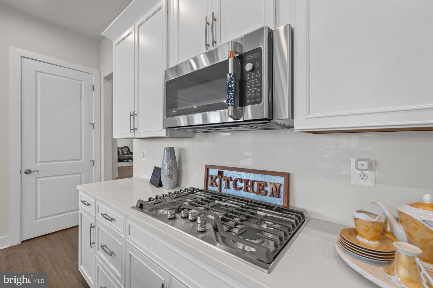 15617 ALTHEA LN, GAINESVILLE, Virginia 20155, 6 Bedrooms Bedrooms, ,5 BathroomsBathrooms,Residential,For sale,15617 ALTHEA LN,VAPW2097194 MLS # VAPW2097194