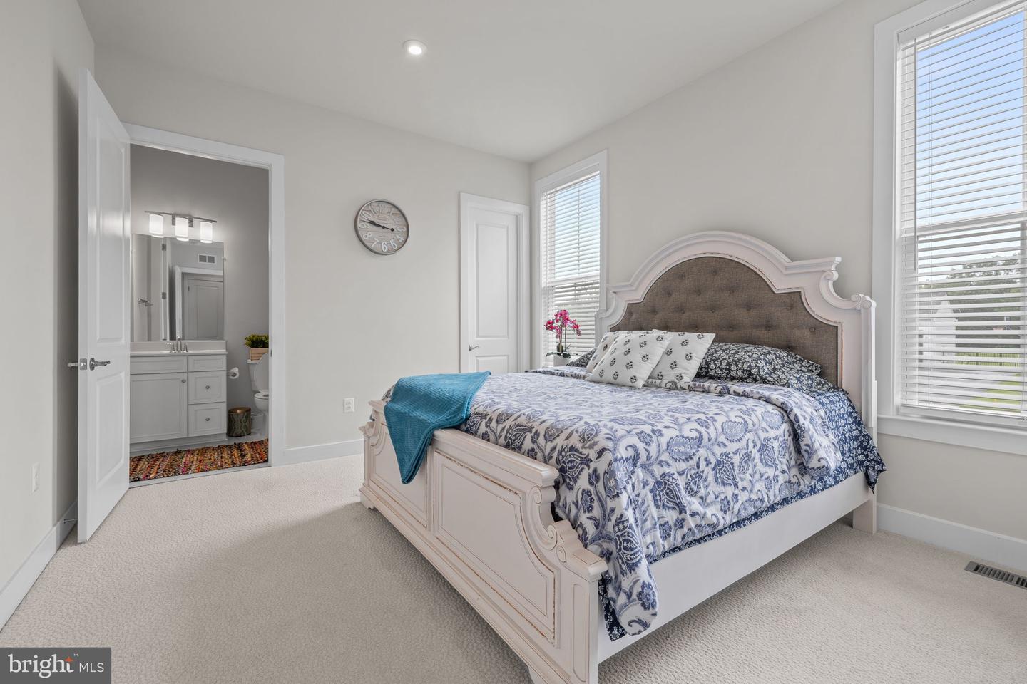15617 ALTHEA LN, GAINESVILLE, Virginia 20155, 6 Bedrooms Bedrooms, ,5 BathroomsBathrooms,Residential,For sale,15617 ALTHEA LN,VAPW2097194 MLS # VAPW2097194