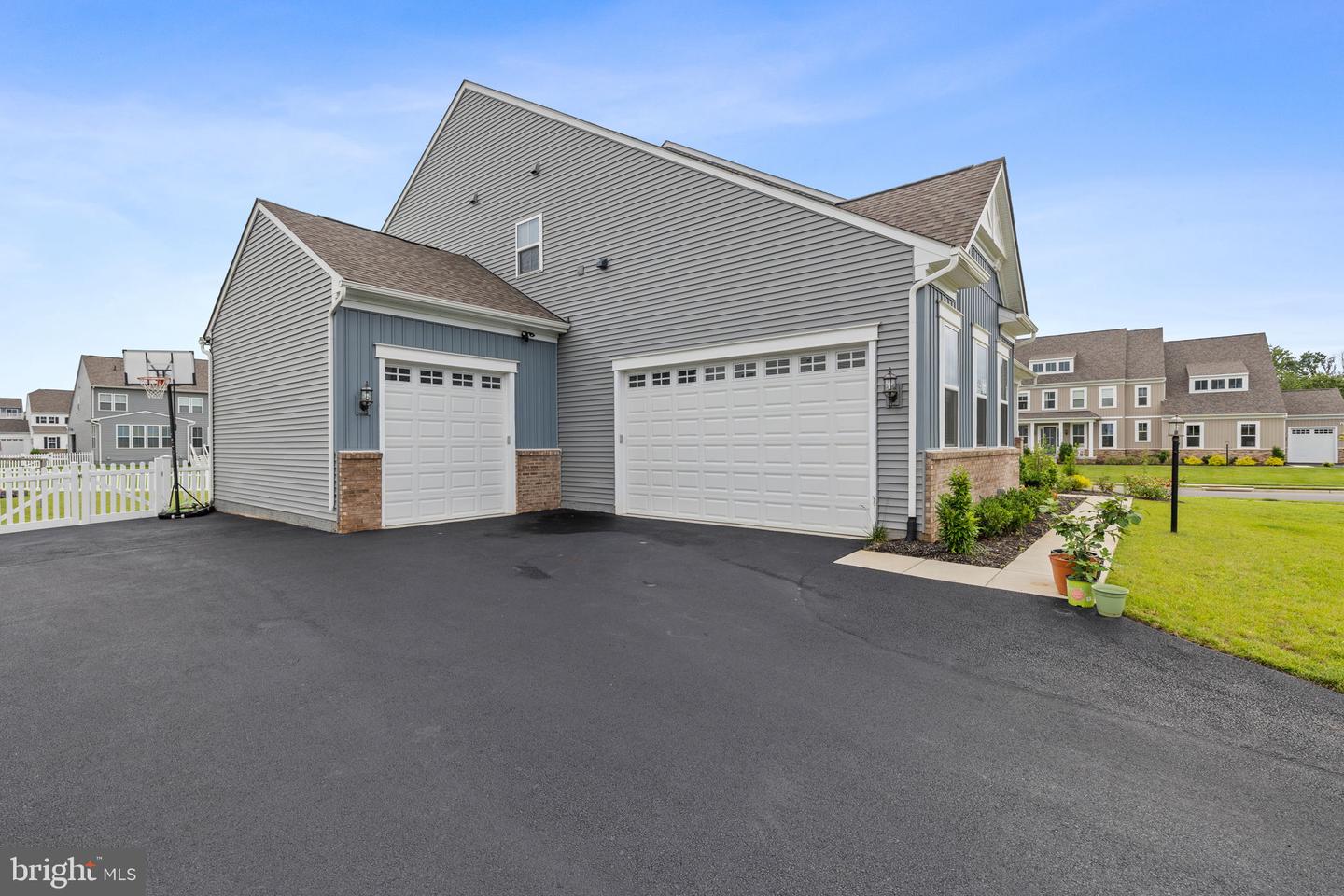 15617 ALTHEA LN, GAINESVILLE, Virginia 20155, 6 Bedrooms Bedrooms, ,5 BathroomsBathrooms,Residential,For sale,15617 ALTHEA LN,VAPW2097194 MLS # VAPW2097194