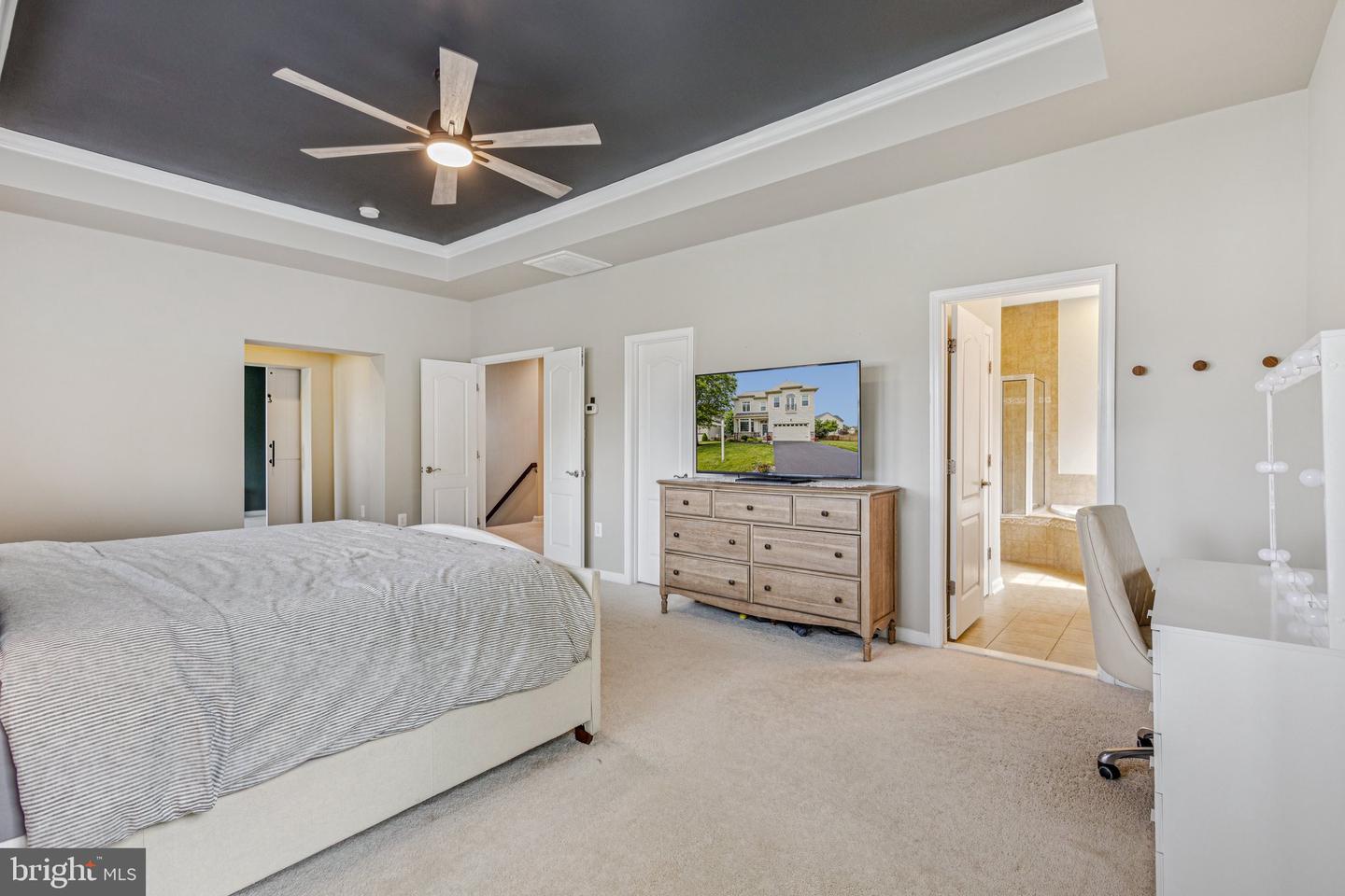 40 MANORWOOD DR, FREDERICKSBURG, Virginia 22406, 5 Bedrooms Bedrooms, ,3 BathroomsBathrooms,Residential,For sale,40 MANORWOOD DR,VAST2039924 MLS # VAST2039924