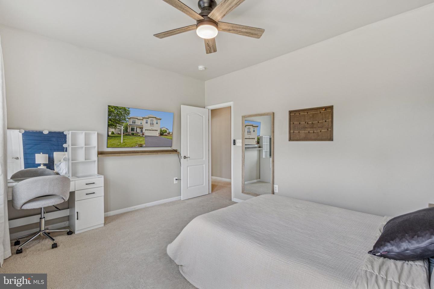 40 MANORWOOD DR, FREDERICKSBURG, Virginia 22406, 5 Bedrooms Bedrooms, ,3 BathroomsBathrooms,Residential,For sale,40 MANORWOOD DR,VAST2039924 MLS # VAST2039924