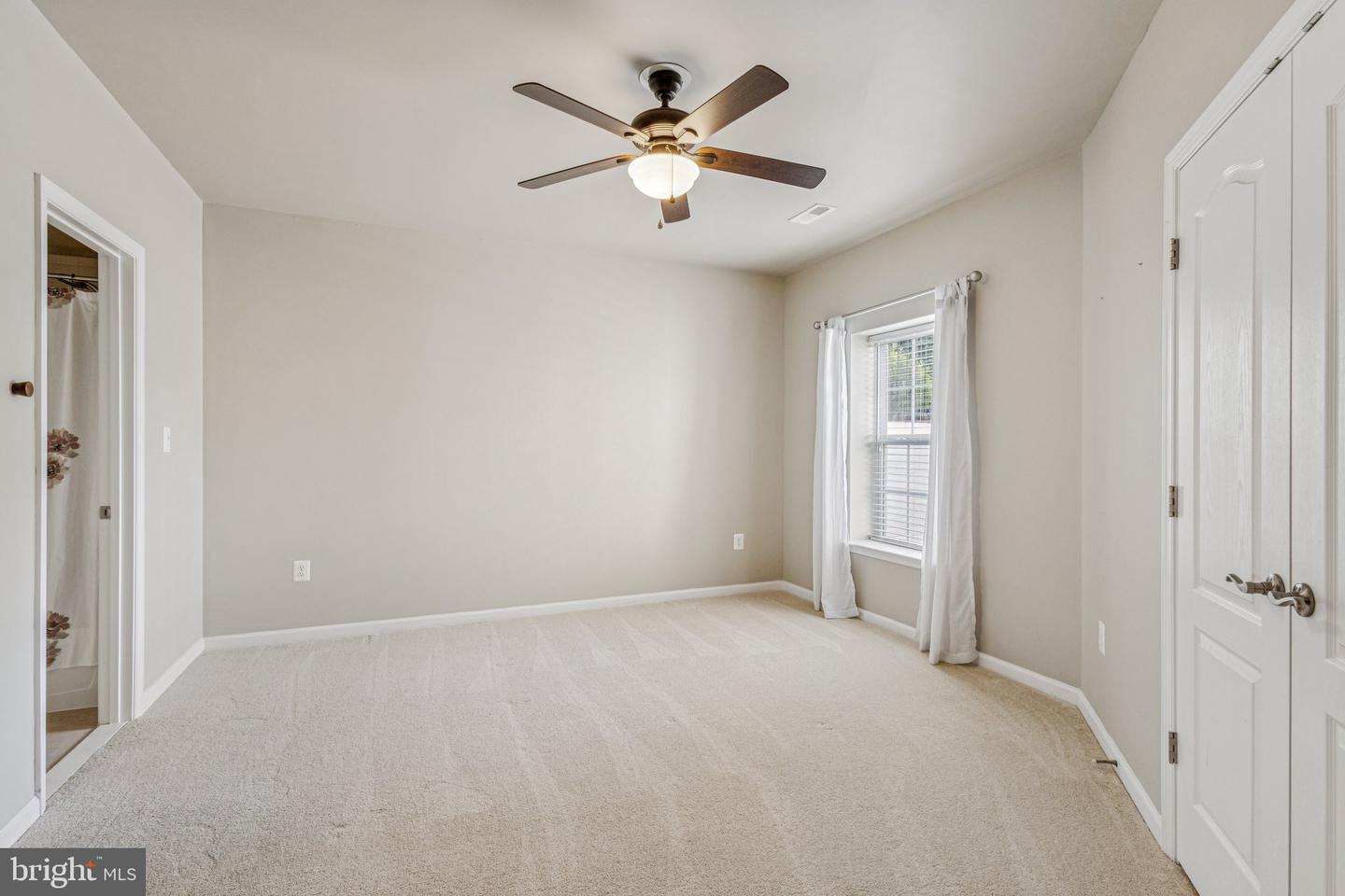40 MANORWOOD DR, FREDERICKSBURG, Virginia 22406, 5 Bedrooms Bedrooms, ,3 BathroomsBathrooms,Residential,For sale,40 MANORWOOD DR,VAST2039924 MLS # VAST2039924