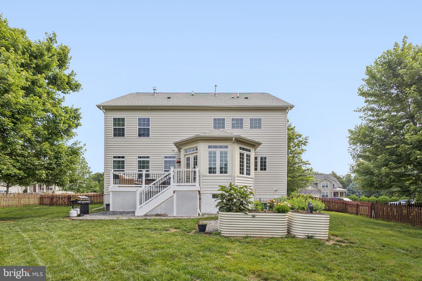 40 MANORWOOD DR, FREDERICKSBURG, Virginia 22406, 5 Bedrooms Bedrooms, ,3 BathroomsBathrooms,Residential,For sale,40 MANORWOOD DR,VAST2039924 MLS # VAST2039924