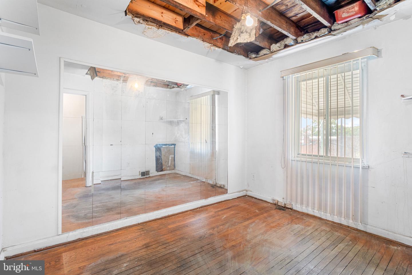 150 33RD ST NE, WASHINGTON, District Of Columbia 20019, 3 Bedrooms Bedrooms, ,1 BathroomBathrooms,Residential,For sale,150 33RD ST NE,DCDC2206134 MLS # DCDC2206134