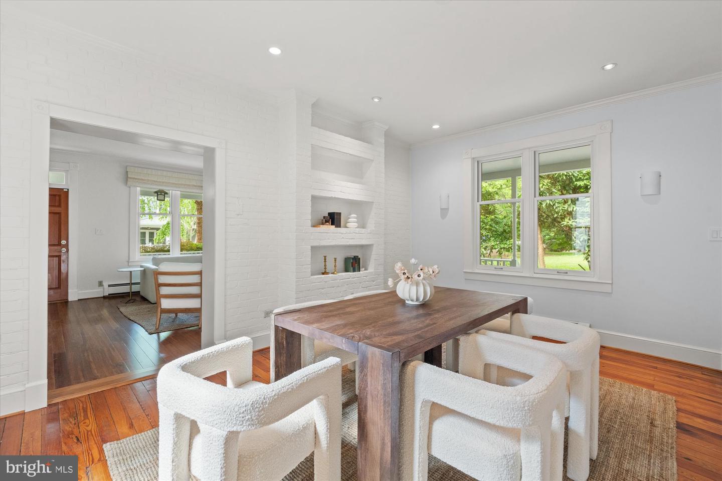 411 E BELLEFONTE AVE, ALEXANDRIA, Virginia 22301, 4 Bedrooms Bedrooms, ,2 BathroomsBathrooms,Residential,For sale,411 E BELLEFONTE AVE,VAAX2046614 MLS # VAAX2046614