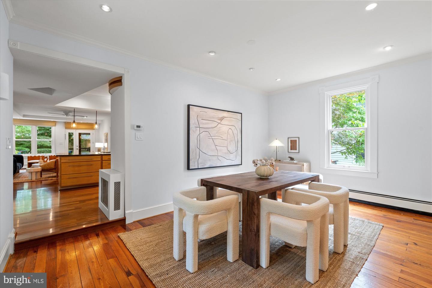 411 E BELLEFONTE AVE, ALEXANDRIA, Virginia 22301, 4 Bedrooms Bedrooms, ,2 BathroomsBathrooms,Residential,For sale,411 E BELLEFONTE AVE,VAAX2046614 MLS # VAAX2046614