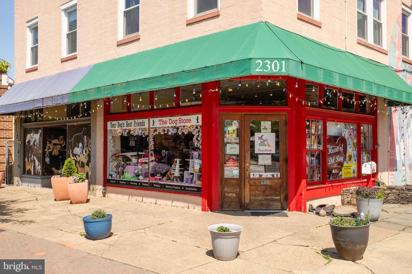 411 E BELLEFONTE AVE, ALEXANDRIA, Virginia 22301, 4 Bedrooms Bedrooms, ,2 BathroomsBathrooms,Residential,For sale,411 E BELLEFONTE AVE,VAAX2046614 MLS # VAAX2046614