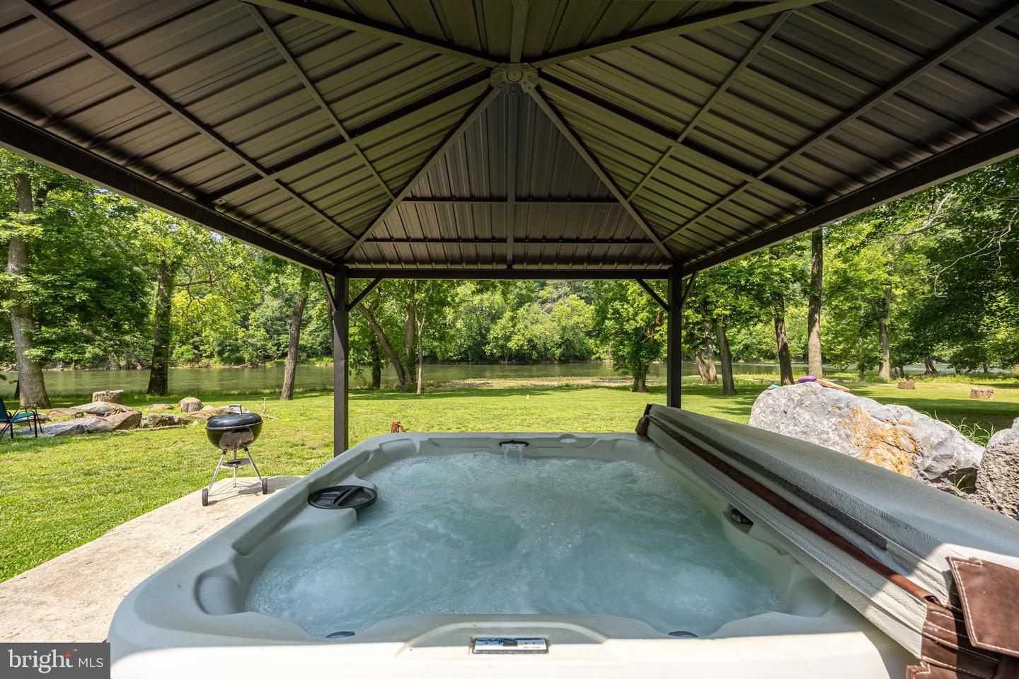 1215 & 1225 FORT STOVER RD, LURAY, Virginia 22835, 4 Bedrooms Bedrooms, ,3 BathroomsBathrooms,Residential,For sale,1215 & 1225 FORT STOVER RD,VAPA2005036 MLS # VAPA2005036